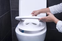 ROTHO BABYDESIGN WC Sedátko na Bella Bambina starorůžové Rojaplast (foto 5)