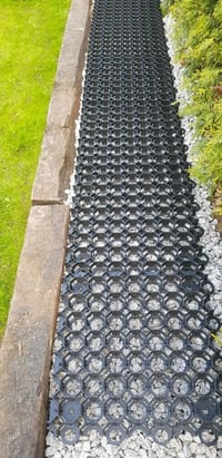 EKOGRID Zatravňovací dlaždice 50x50x4 cm Rojaplast (foto 2)