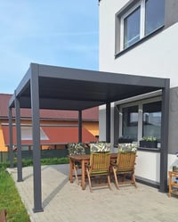 Bioklimatická pergola INTRO NEO 5,3x3 m Rojaplast (foto 9)